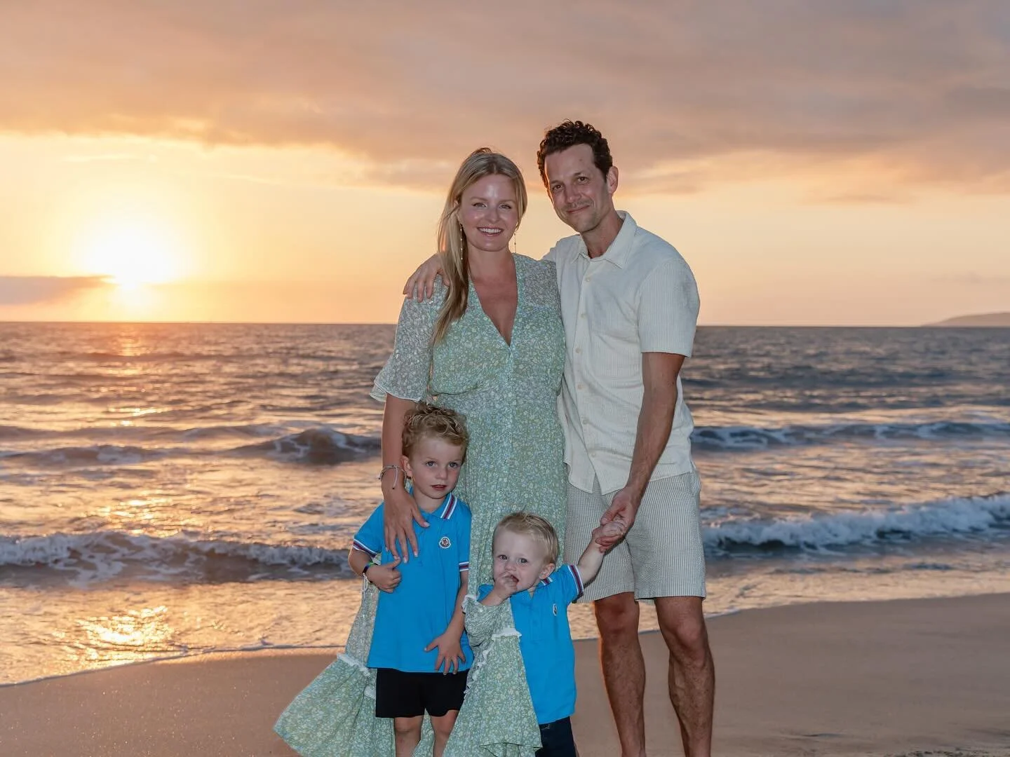 Happy holidays to you and yours.
❤️ The Brassard’s
I’m taking a social media break until the new year.
My greatest wish for you is to take some time to rest. Some time to do nothing. And then, some time to reflect on some intentions fo