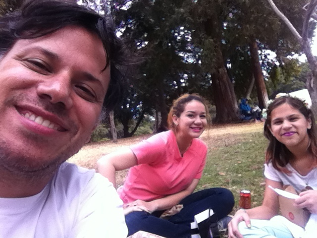 NEW TECHNOLOGIES: MEDIATING LIVES IN THE TWENTIETH FIRST CENTURY … NUEVAS TECNOLOGÍAS: MEDIANDO VIDAS EN EL SIGLO VEINTIUNO…