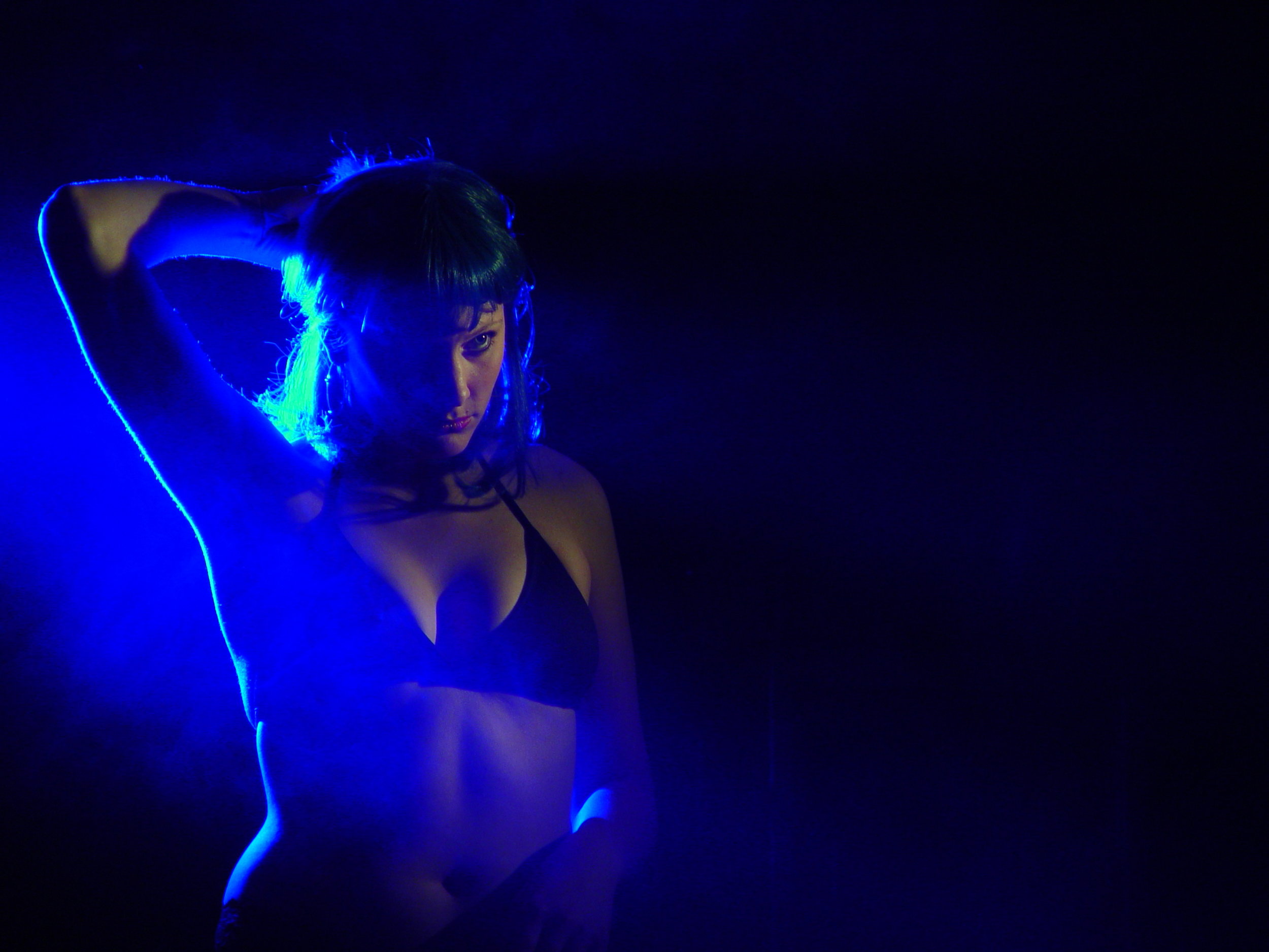 Early Morning Monsters / Monstruos del Amanecer