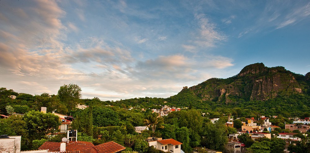 View-of-Tepoztlan-Mexico.jpg