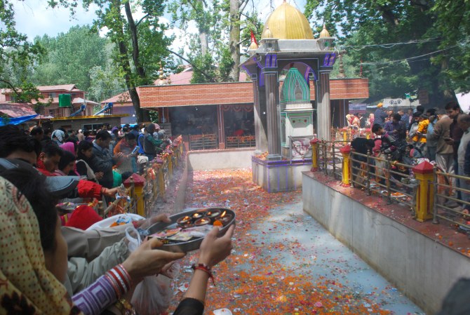 Kheer Bhavani.jpg