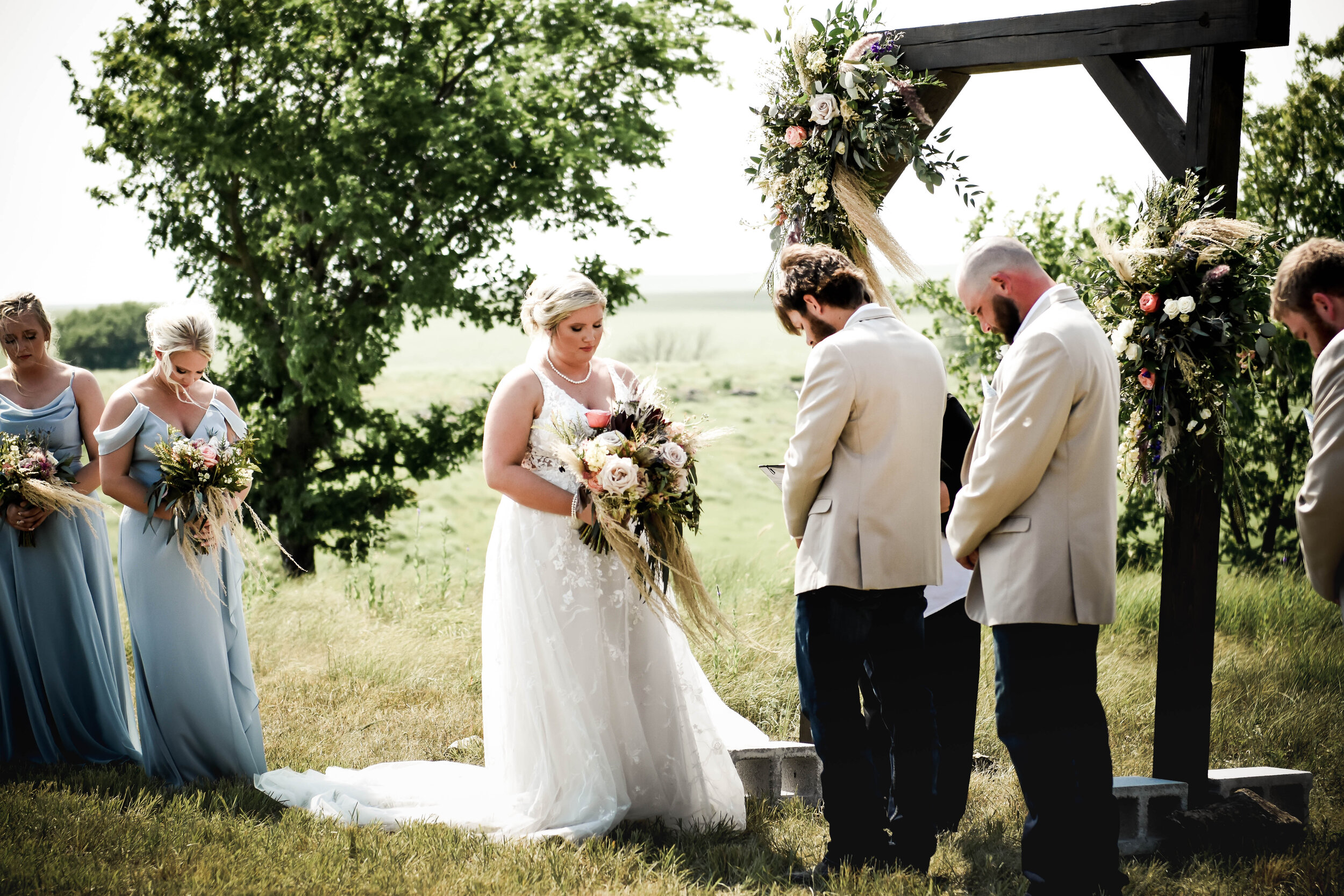 Bride praying.jpg