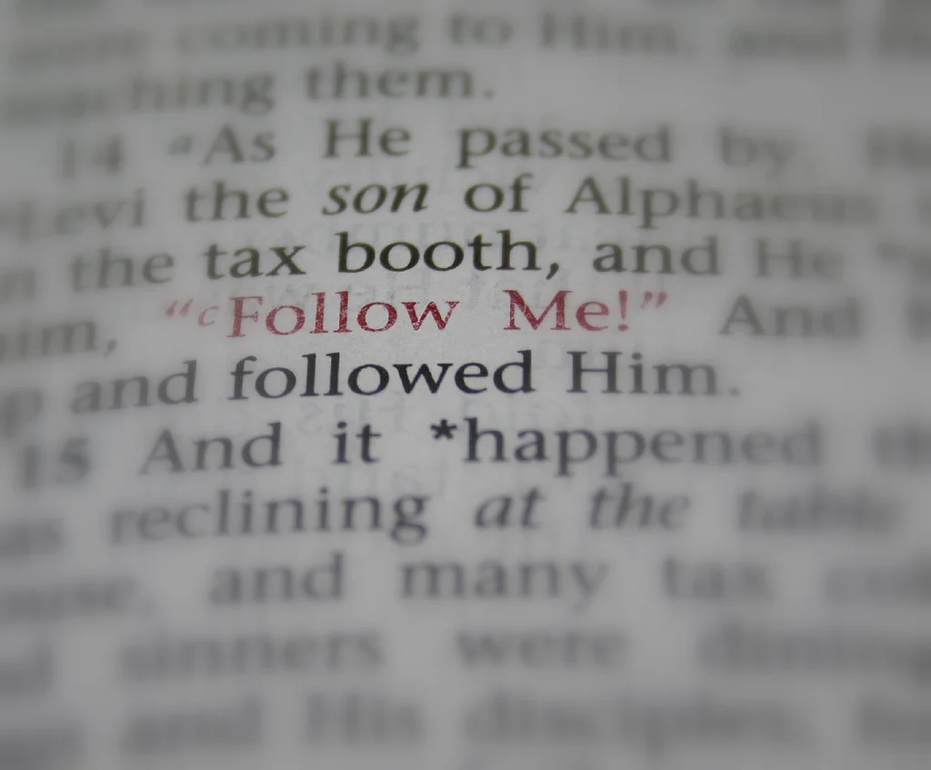 Following The Still Small Voice: Hearing God in the Midst of Living