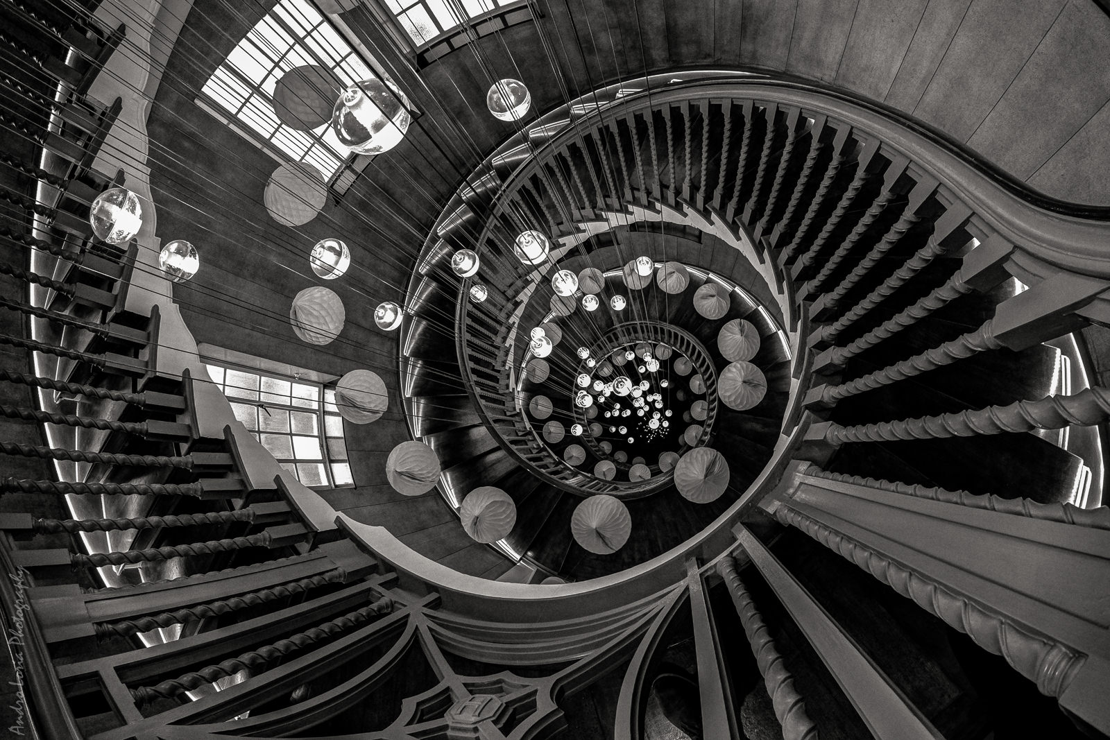 8mm f11 1/9 ISO 3200