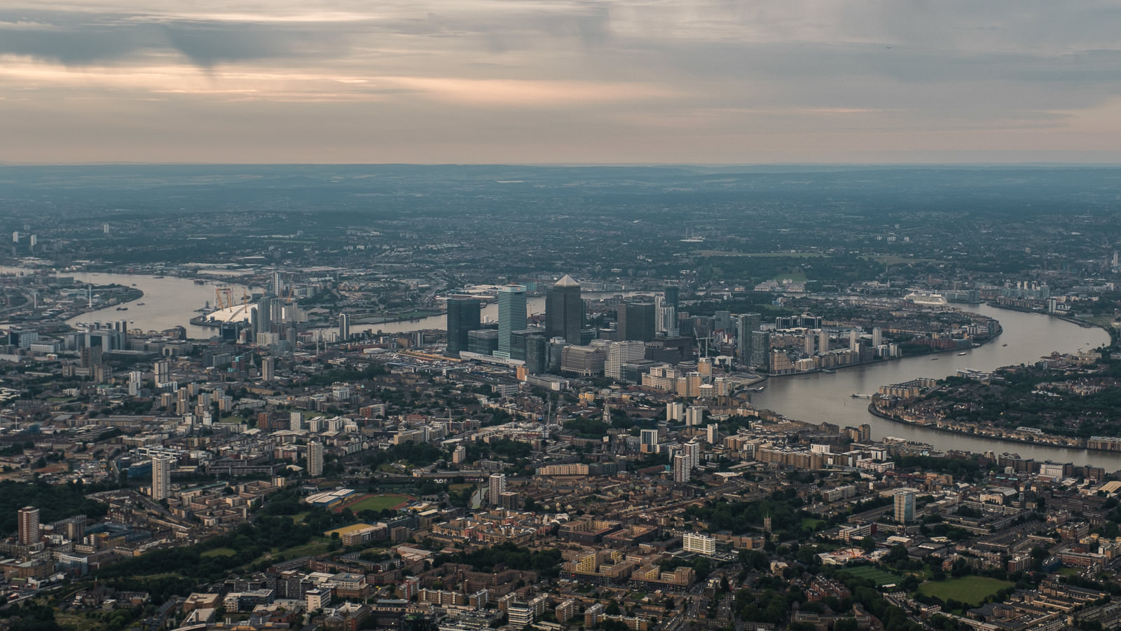 Docklands - Canary Wharf and North Greenwich. ISO200 16-55mm f5.6 1/250s