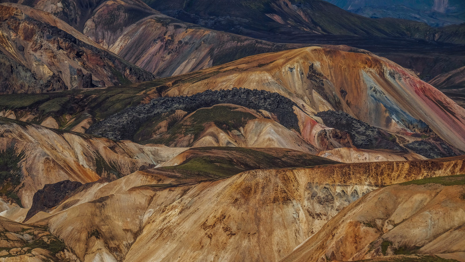 The colourful mountains of Landmannalaugar Highlands