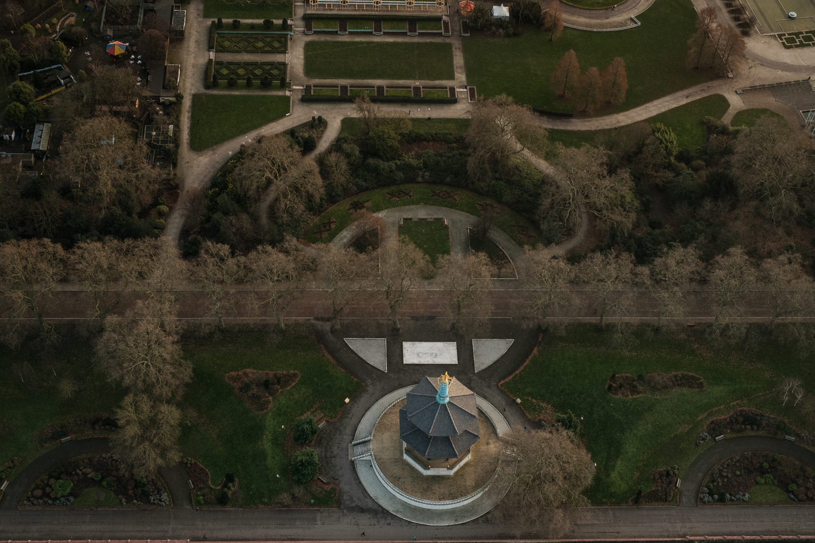 Battersea park; X-Pro2 ISO2800 35mm f5.6 1/1000s