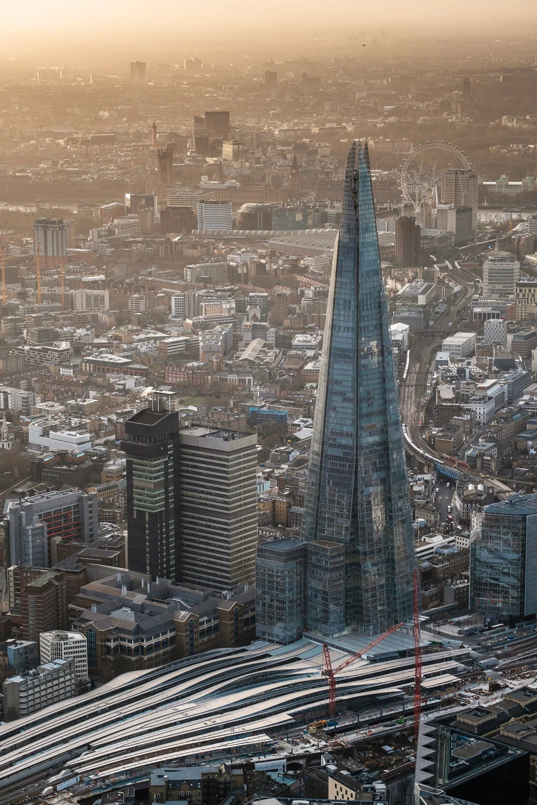 London Shard and renovated London Bridge Station; X-T2 ISO800 50-140mm f2.8 1/1600s
