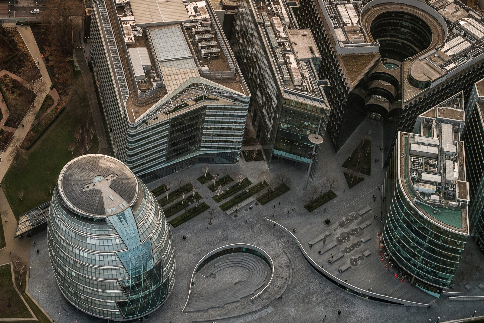 London City Hall; X-T2 ISO800 50-140mmf2.8 1/1600s