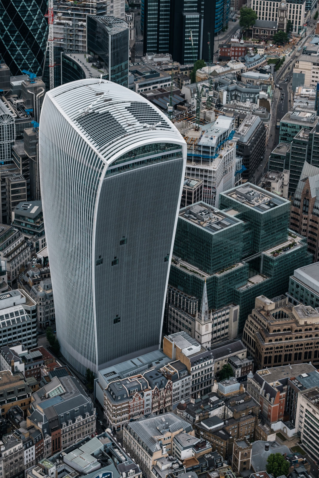 Walkie-Talkie - with 50-140mm f2.8 @50mm, f4, iso200, 1/1000s