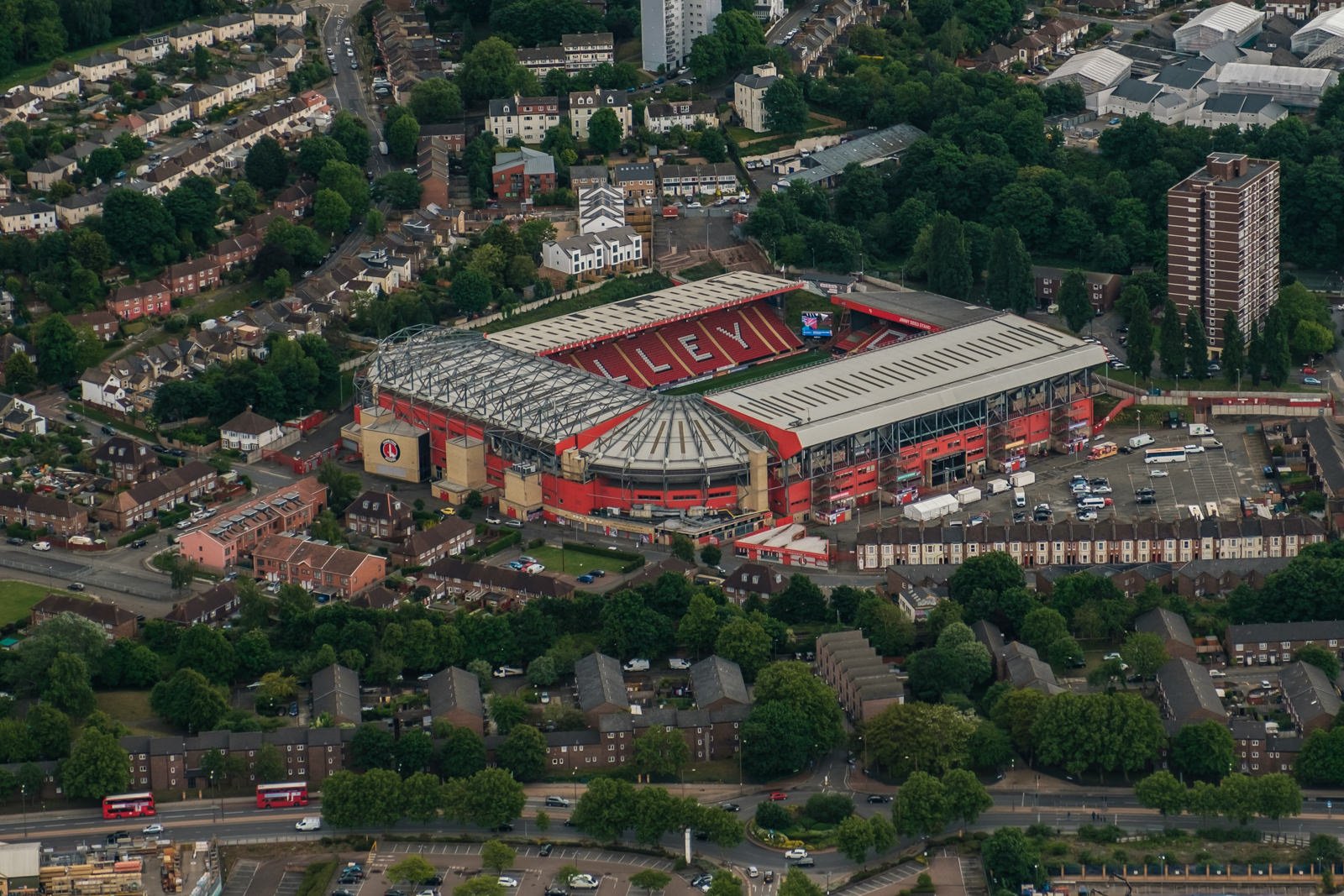 Charlton Athletic ground, The Valley - with 16-55mm f2.8 @55mm, f3.6, iso200, 1/1000s