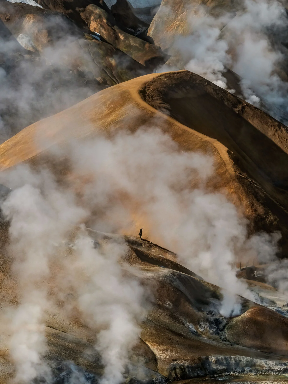 Paganel... something makes me think about the Jules Verne's character from the In Search of the Castaways novel when looking at this frame. Kerlingarfjöll (XF 50-140mm f2.8 at 50mm 1/320 f6.4 ISO200)