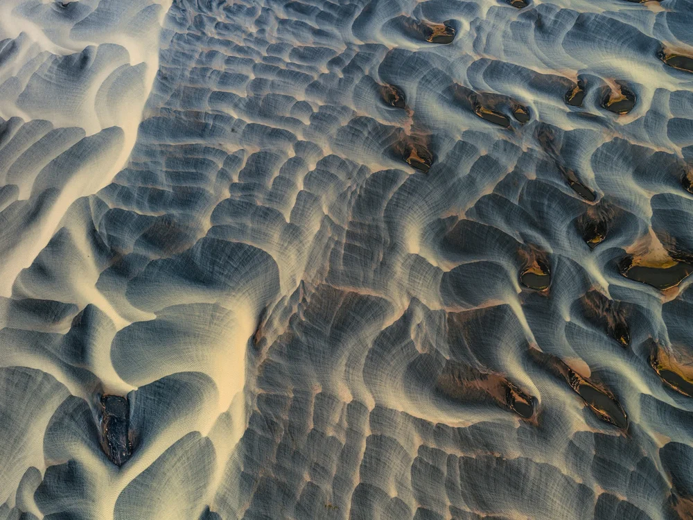 Andro Loria — Aerial photography in Iceland