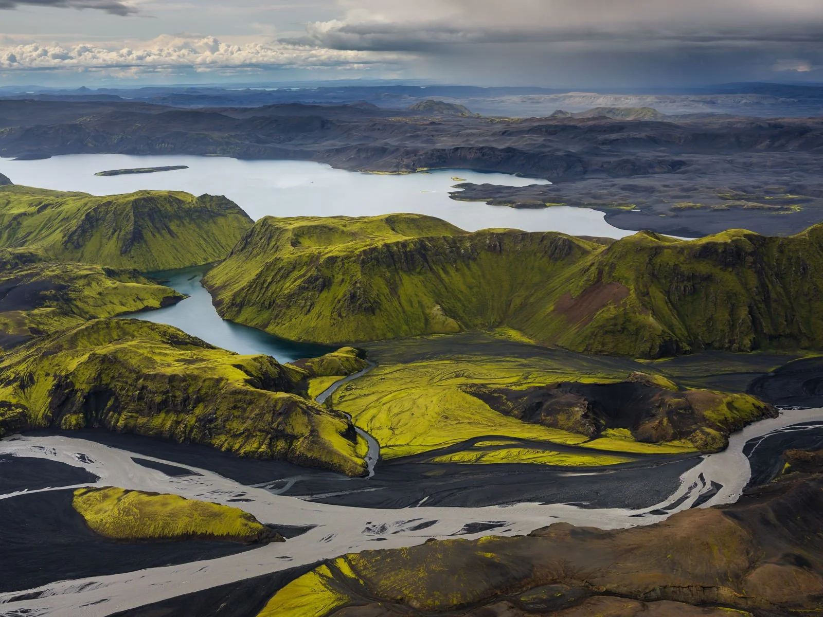Andro Loria — Aerial photography in Iceland