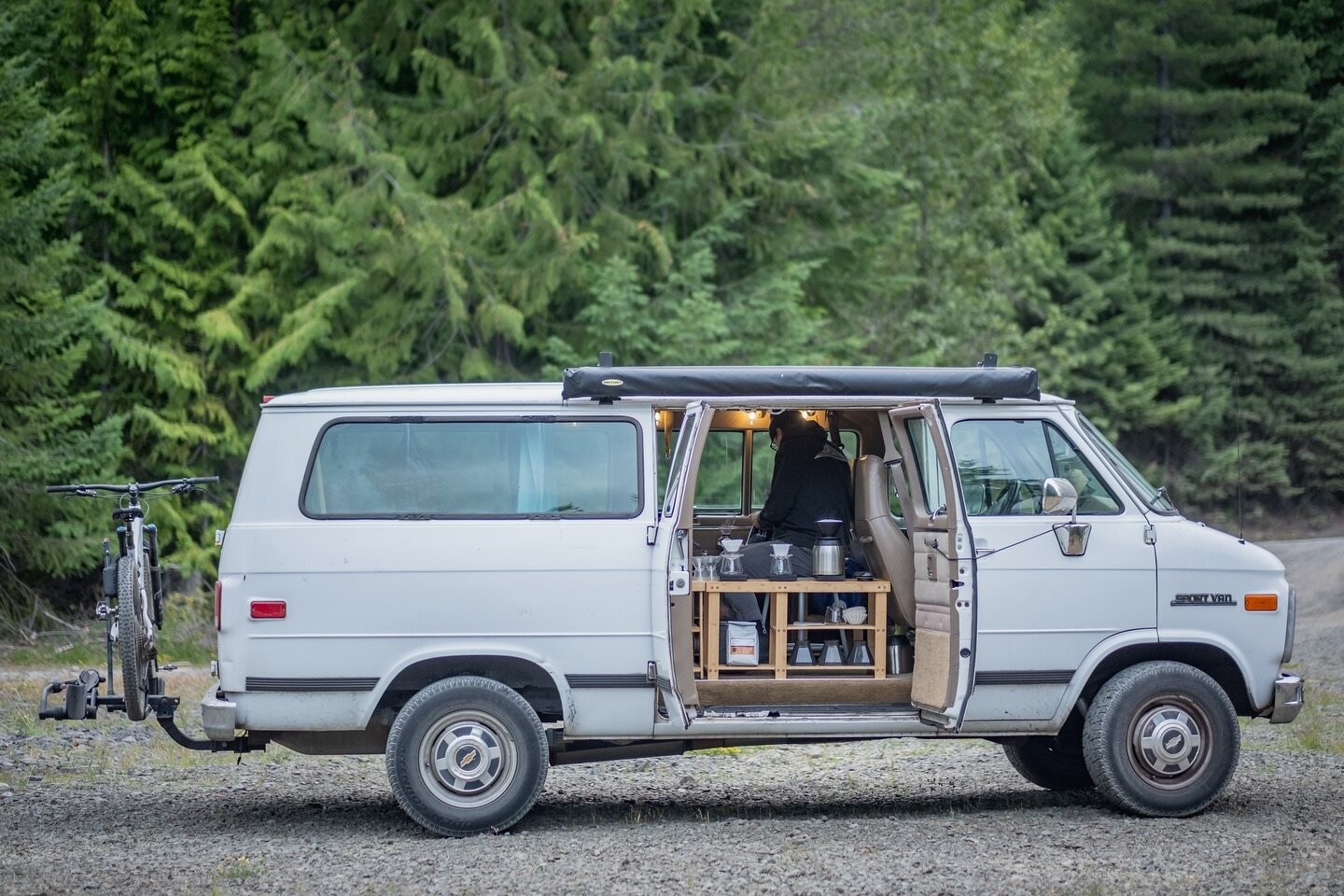SAD NEWS ... Nacho the Van was stolen. If you're around Portland and see Nacho, please drop us a DM. The timing isn't good as we were working on ramping up coffee catering for events.

However, there is still good news in all of this. The suspects ha
