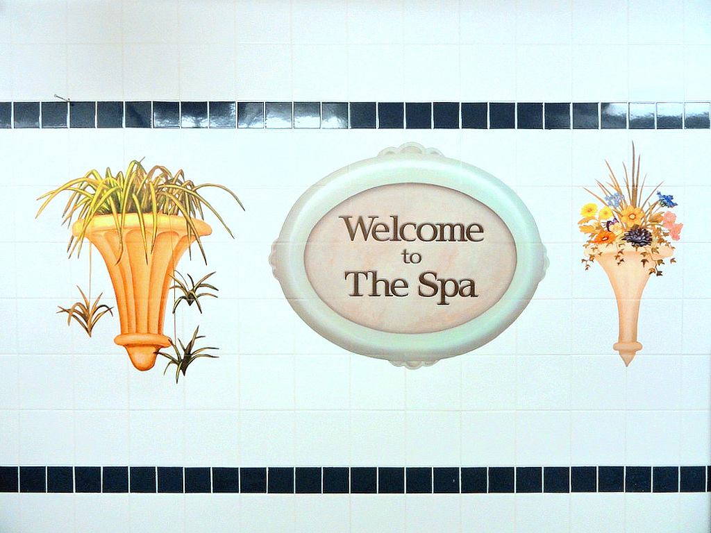 Greet the bather with signage that orients them to their space and the activity. Creative Art Co©