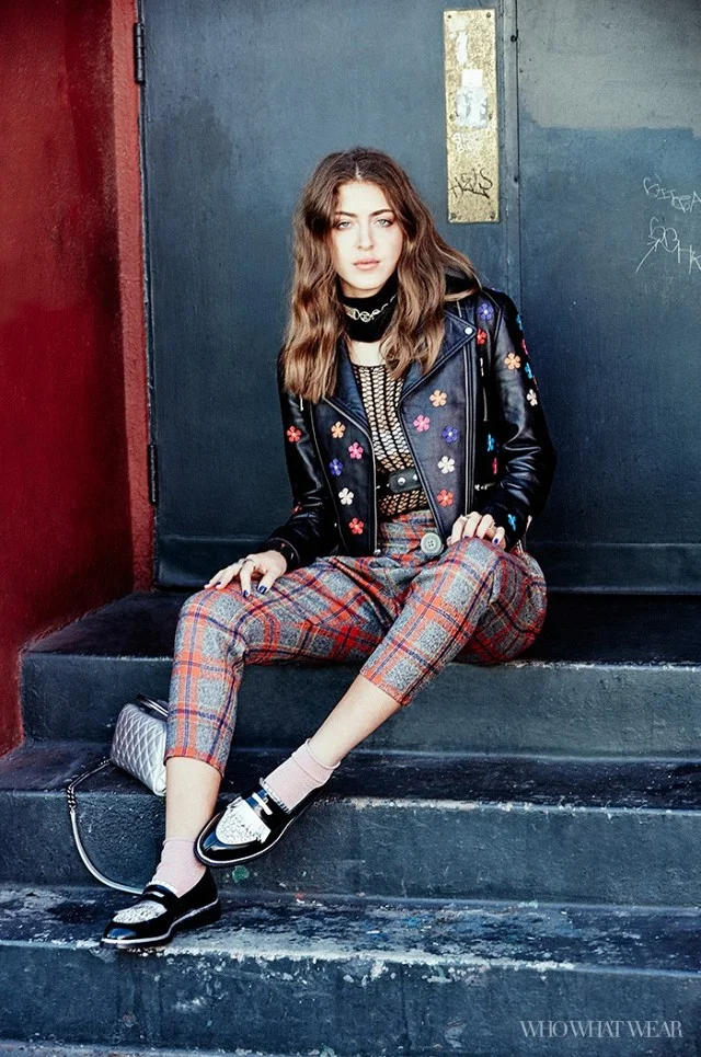 styled-by-sama-and-haya-khadra-throw-it-back-to-the-90s-1652620-1455145227.640x0c.jpg