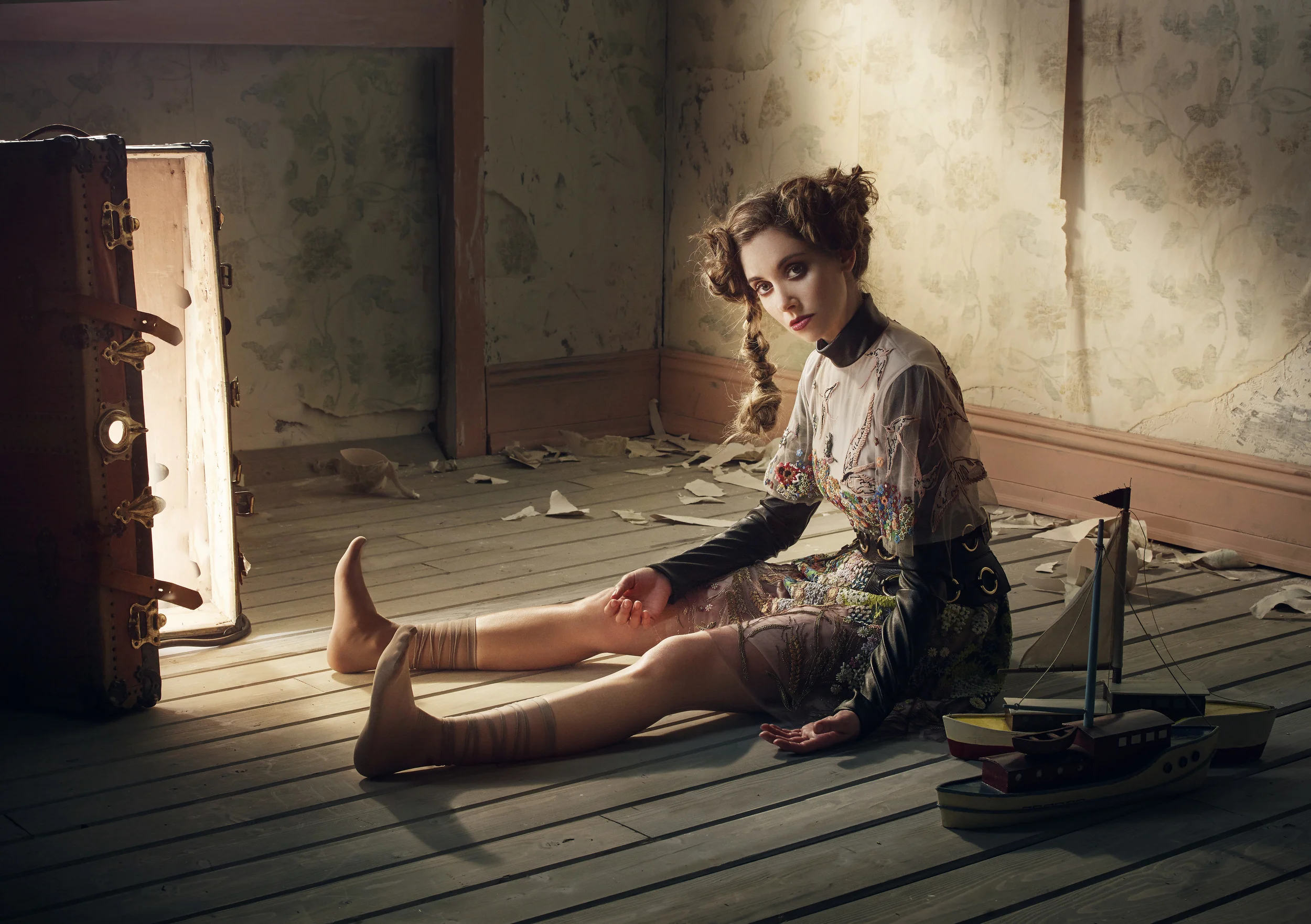Alison Brie 4_by-Ascroft.jpg