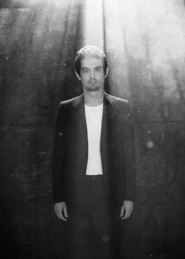 DAMIEN CHAZELLE X L'UOMO VOGUE // PHOTOGRAPHER: BRIAN HIGBEE