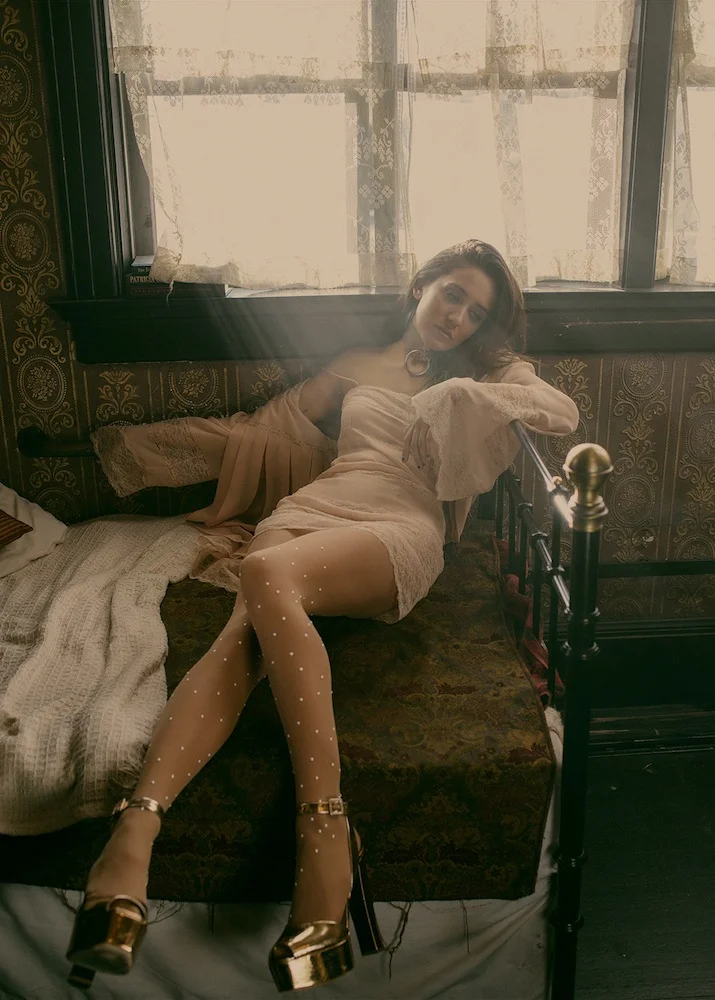 img-jesse-jo-stark_154235896363.jpg