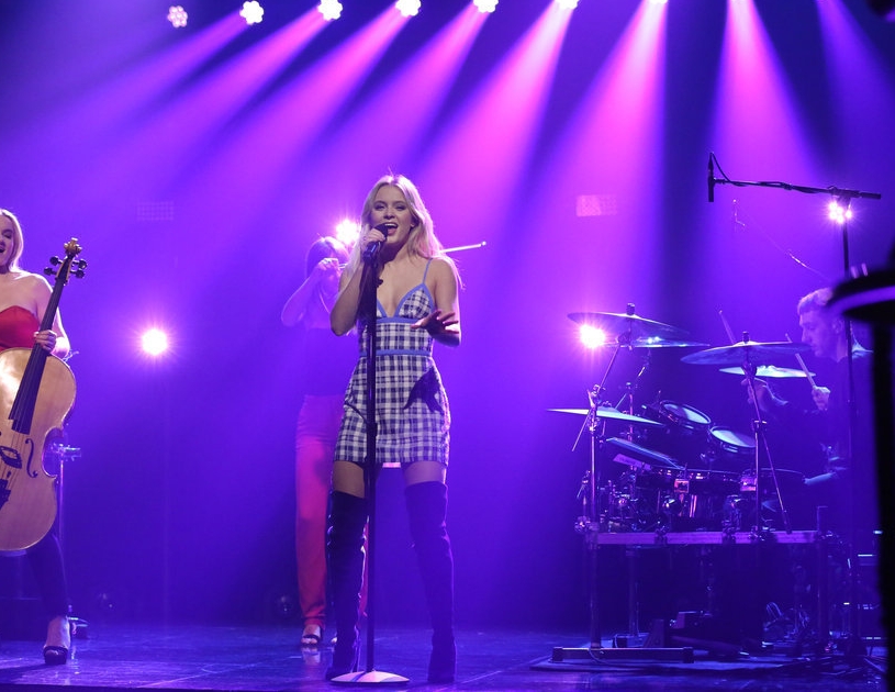 ZARA LARSSON // JIMMY FALLON