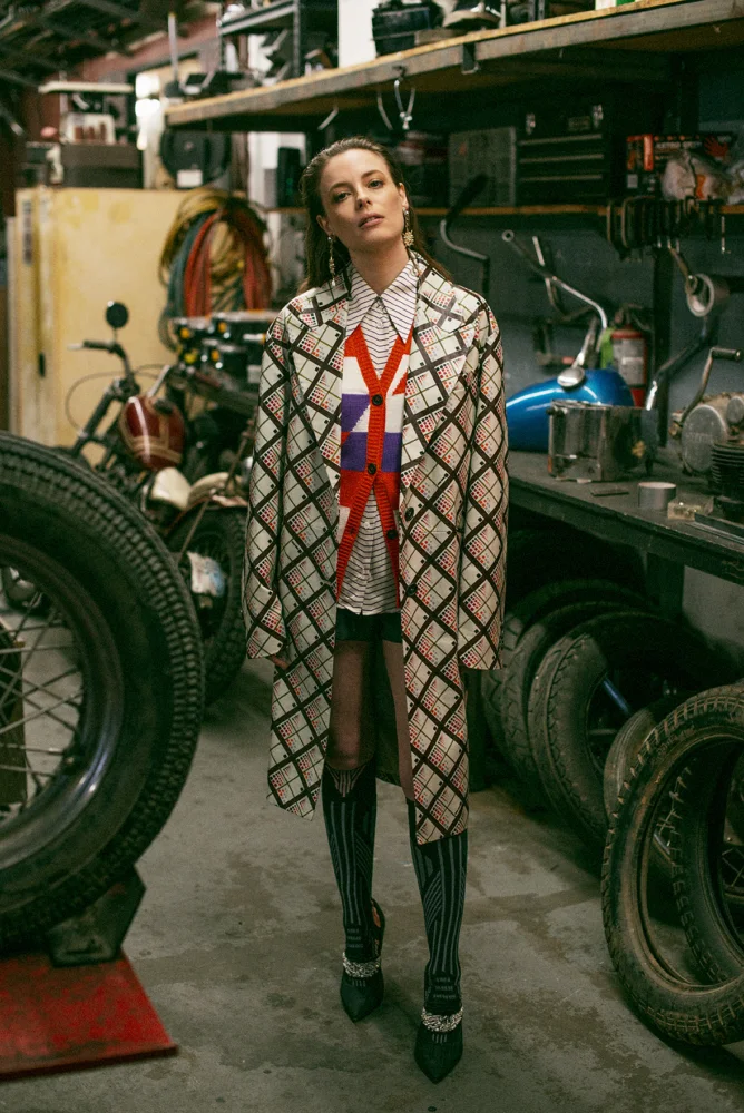 Gillian-Jacobs-by-Brian-Higbee-4-668x1000.jpg