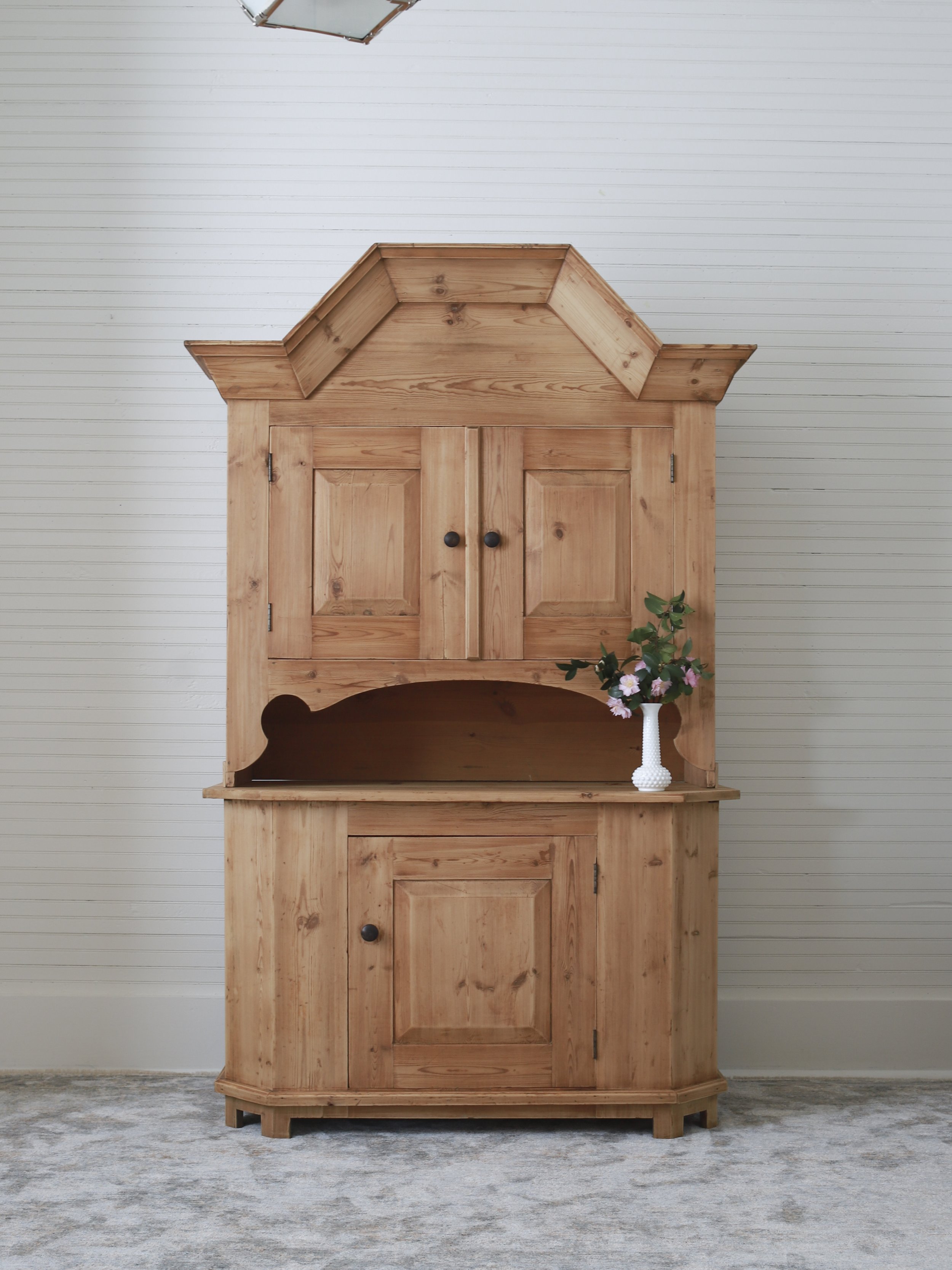 Swedish Primitive Pine Hutch-10.jpg