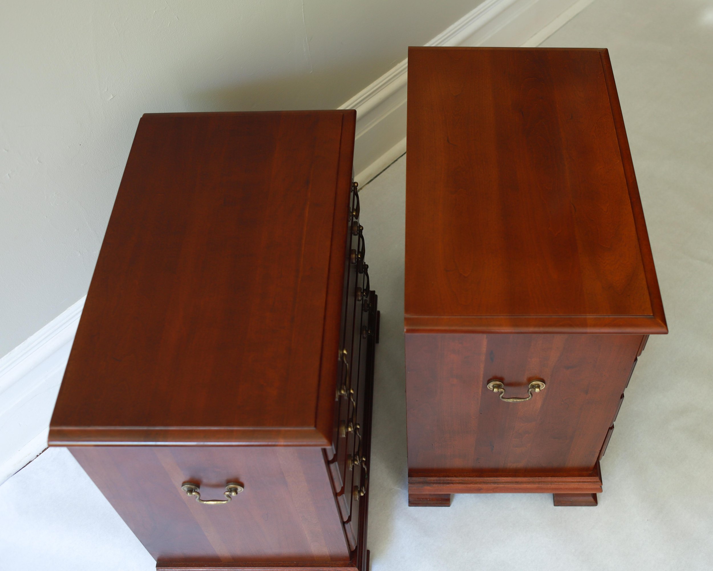 vintage-georgian-style-nightstands-a-pair-7497.jpeg