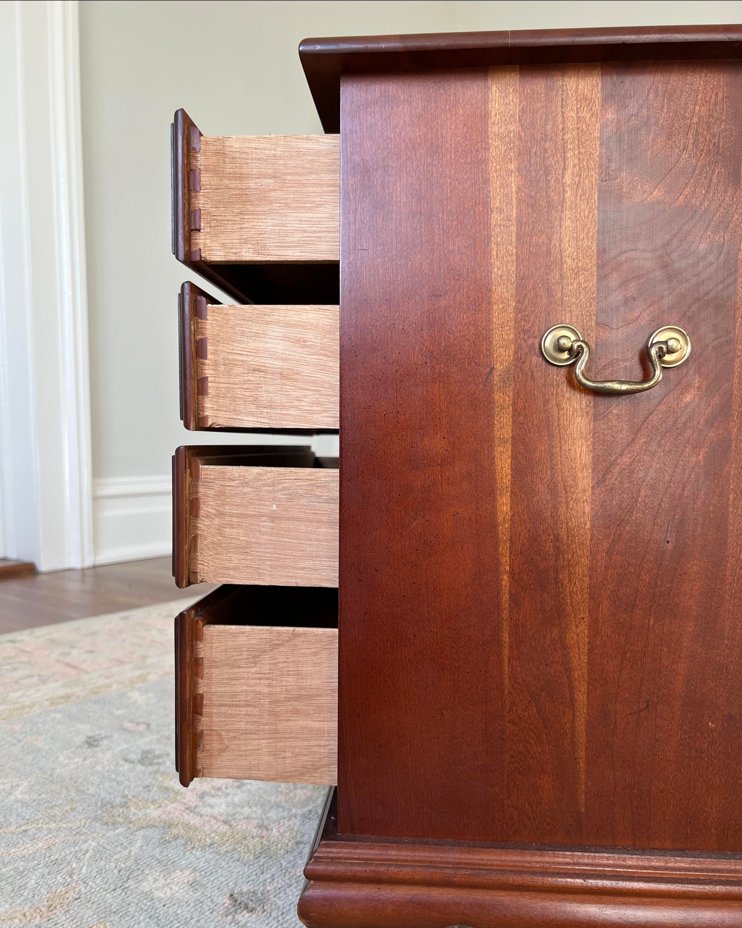 vintage-georgian-style-nightstands-a-pair-6288.jpeg