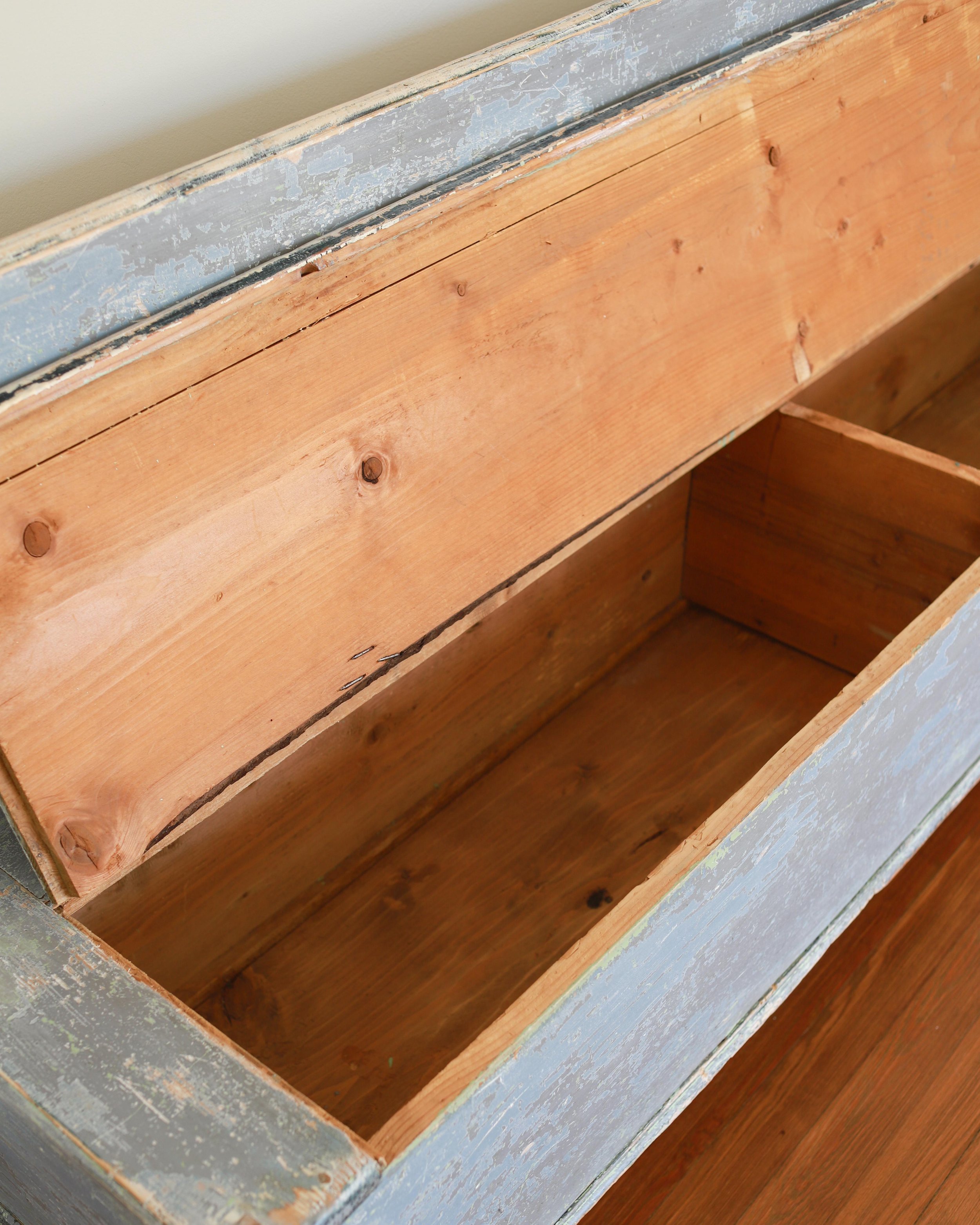 19th-century-swedish-painted-pine-storage-bench-settle-5923.jpeg