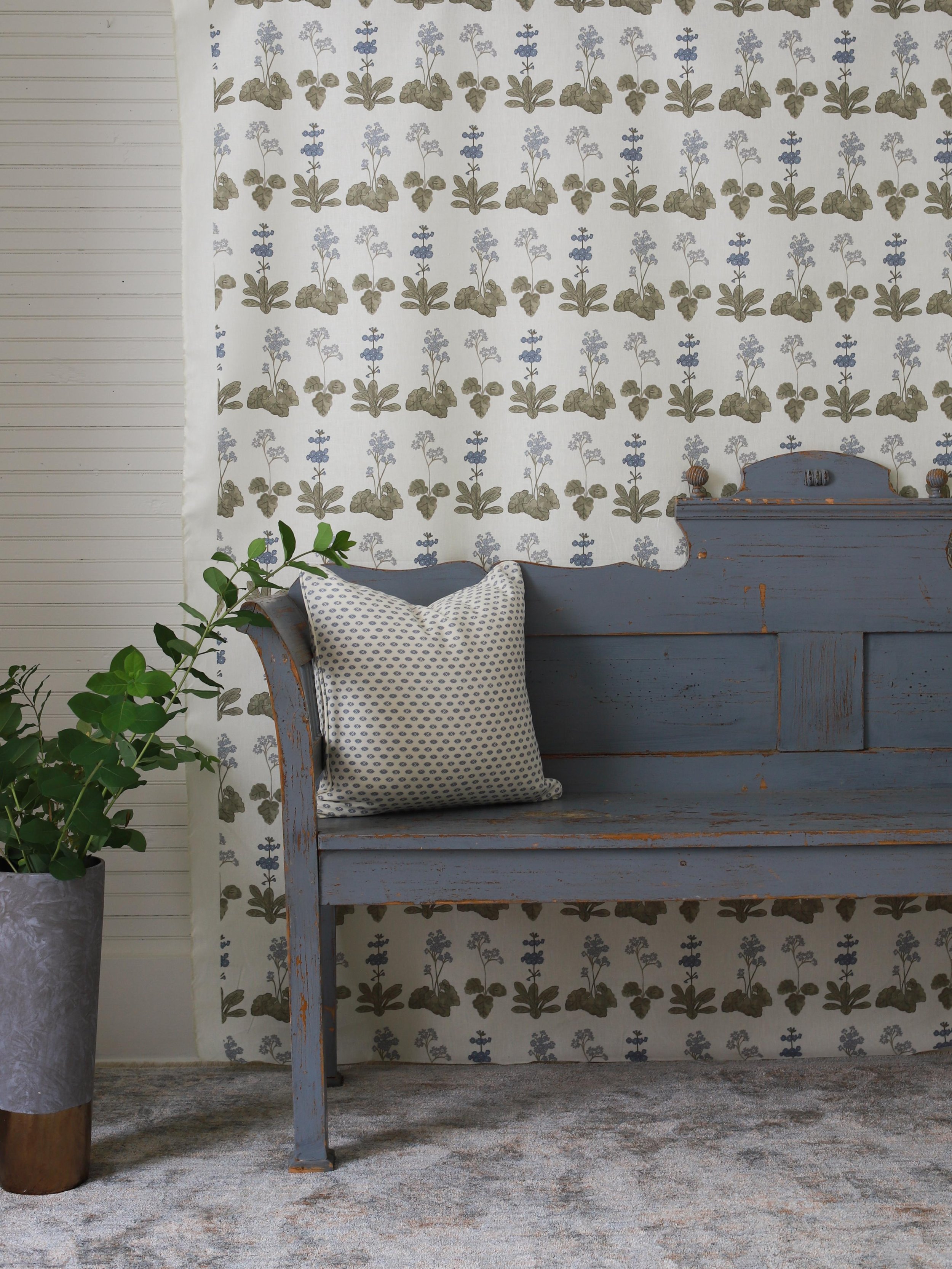 19th-century-hungarian-pine-bench-with-blue-painted-finish-1848.jpeg