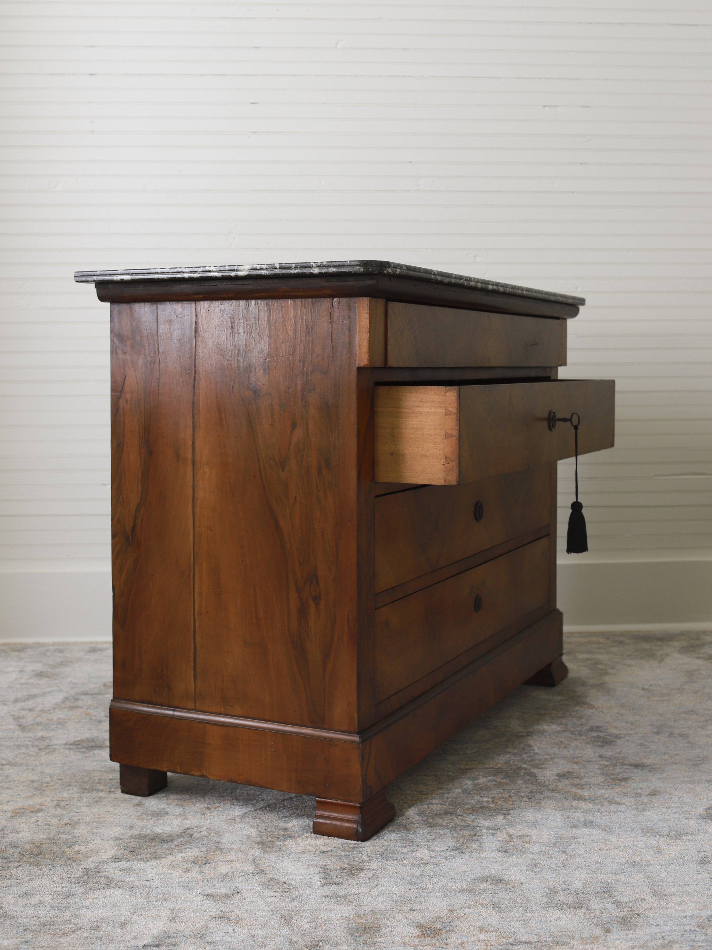 LP Commode from Metairie-01.jpg
