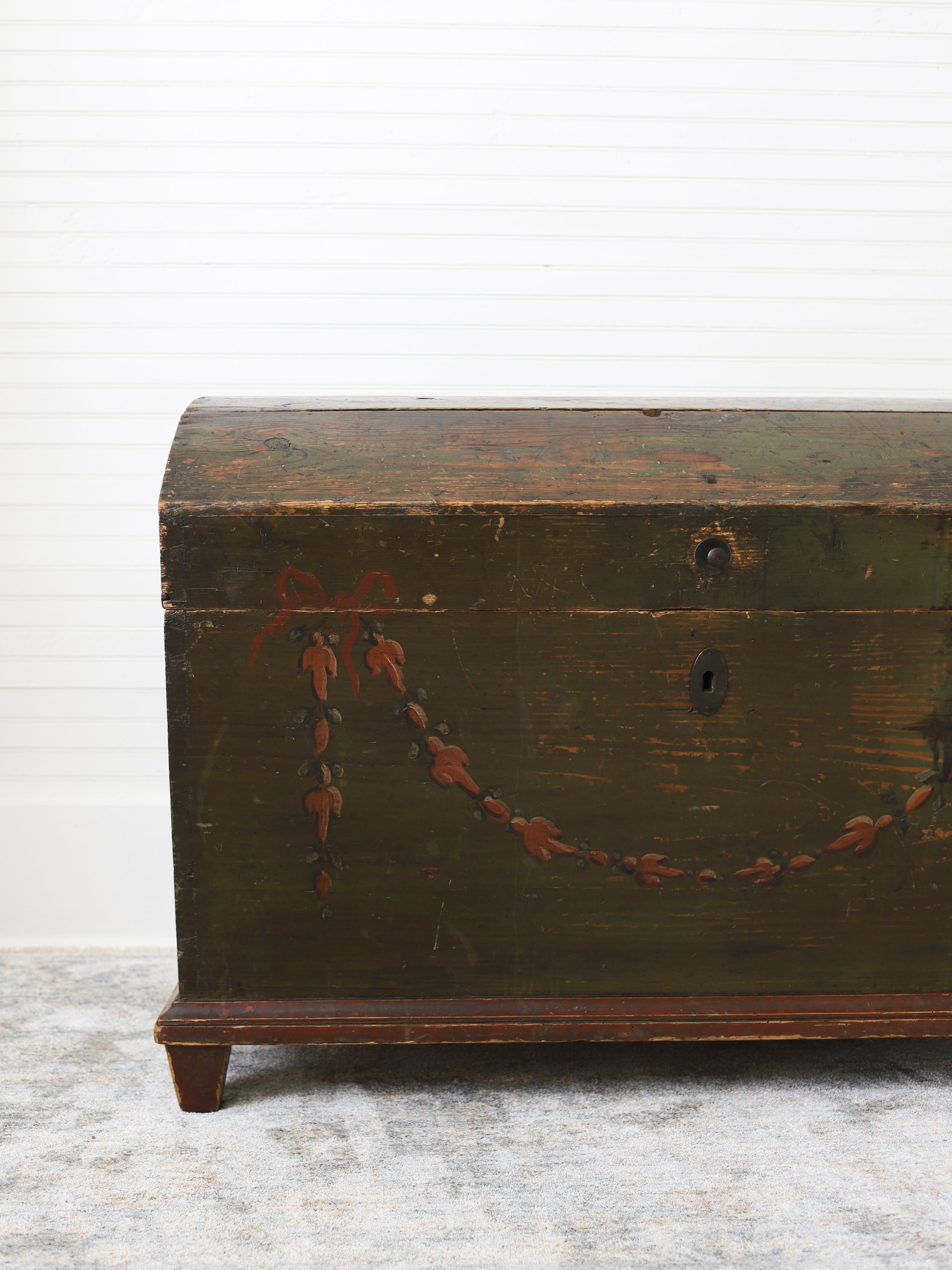 Swedish Dome Trunk-01.jpg