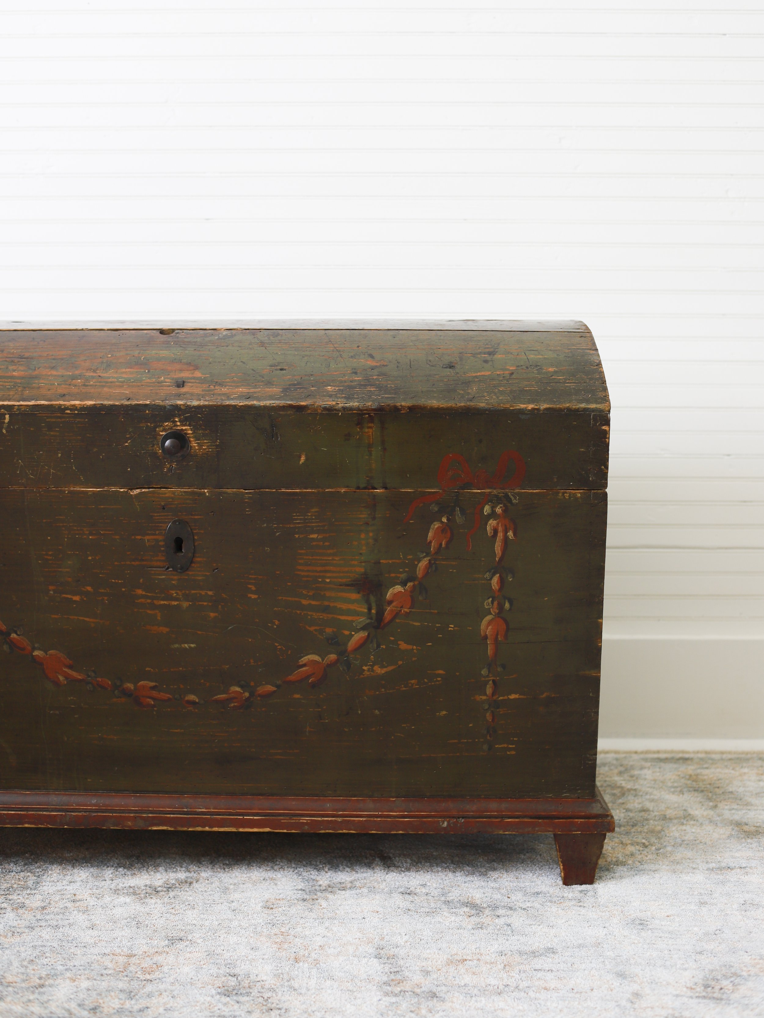 Swedish Dome Trunk-03.jpg