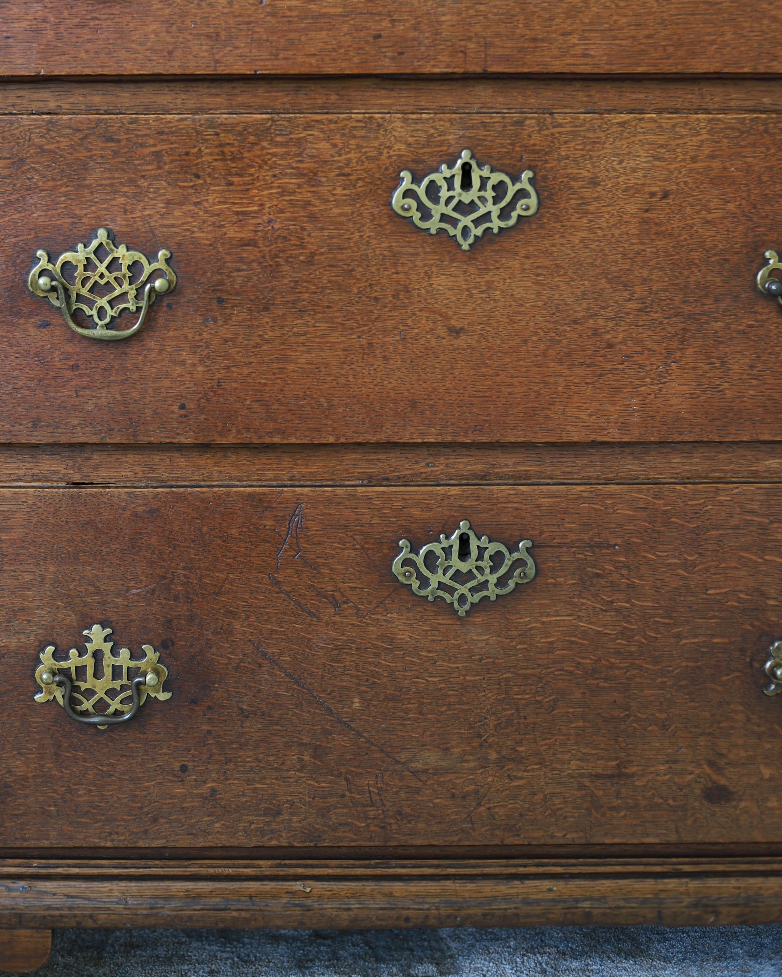 English Georgian Chest-02.jpg