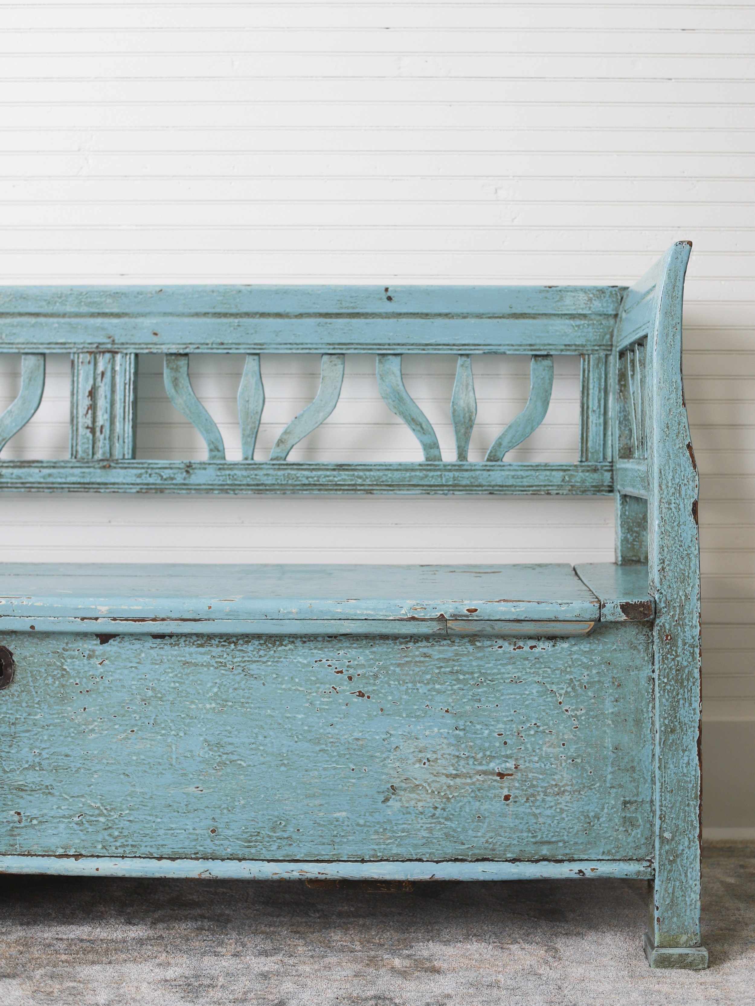 Turquoise Bench-03.jpg
