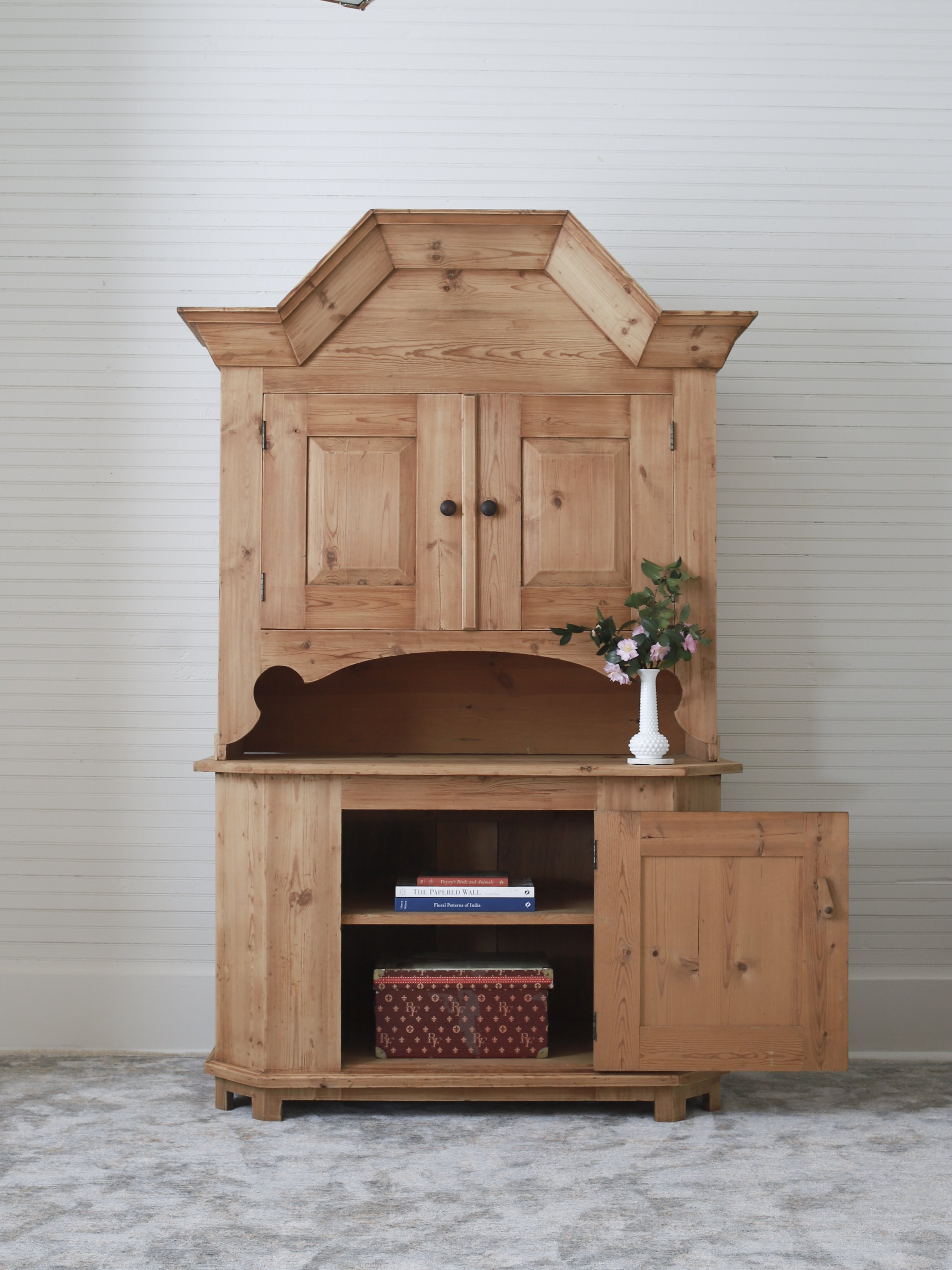Swedish Primitive Pine Hutch-08.jpg