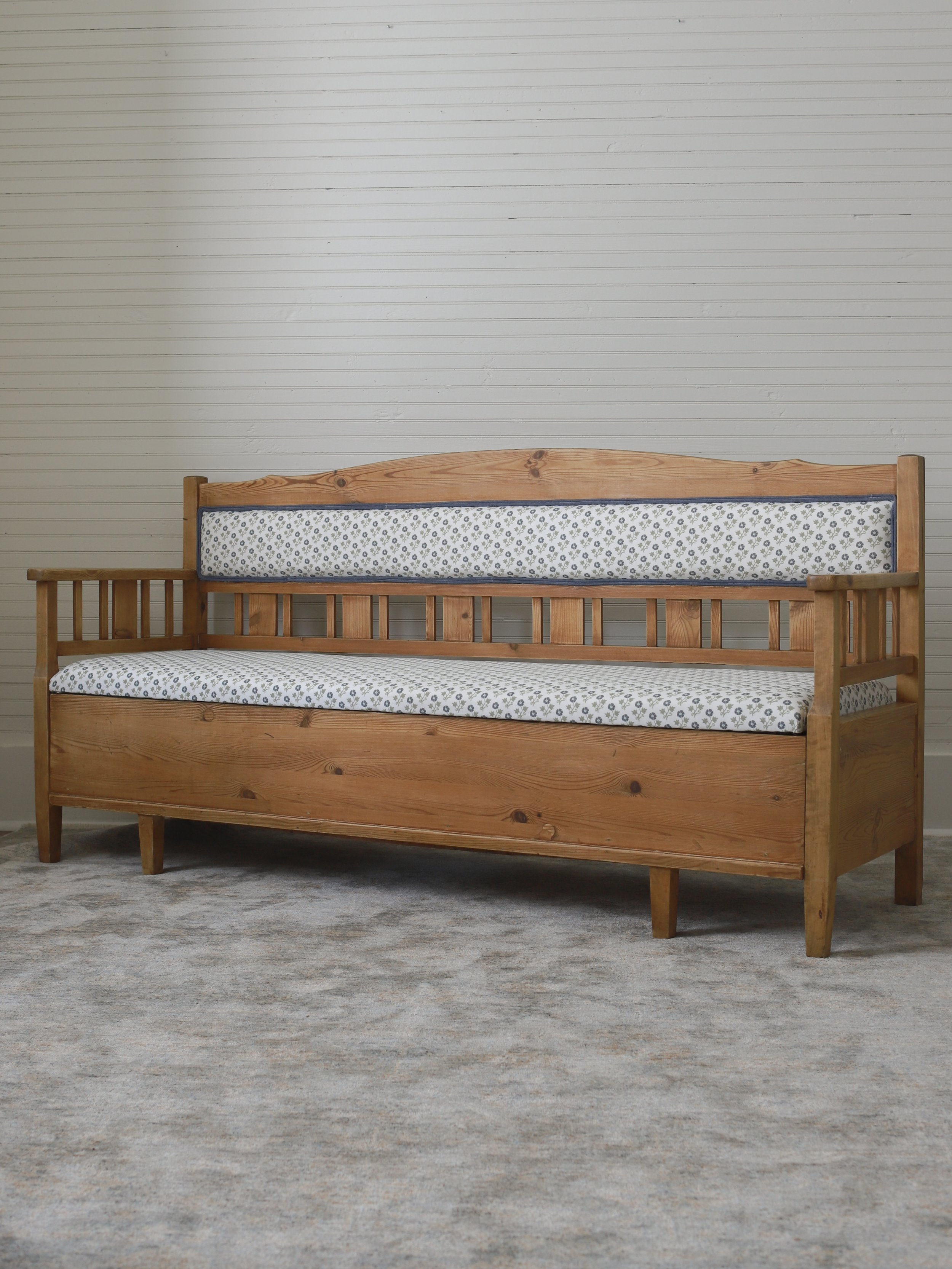 Vintage Swedish Kitchen Bench-07.jpg