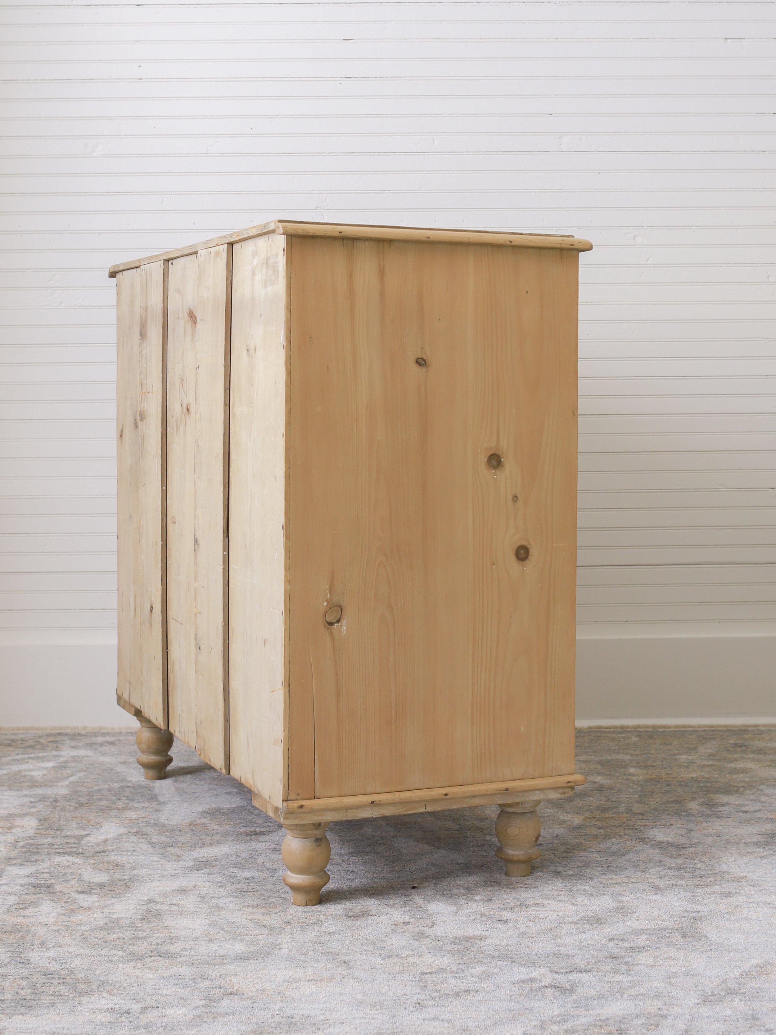 English Pine Dresser-14.jpg