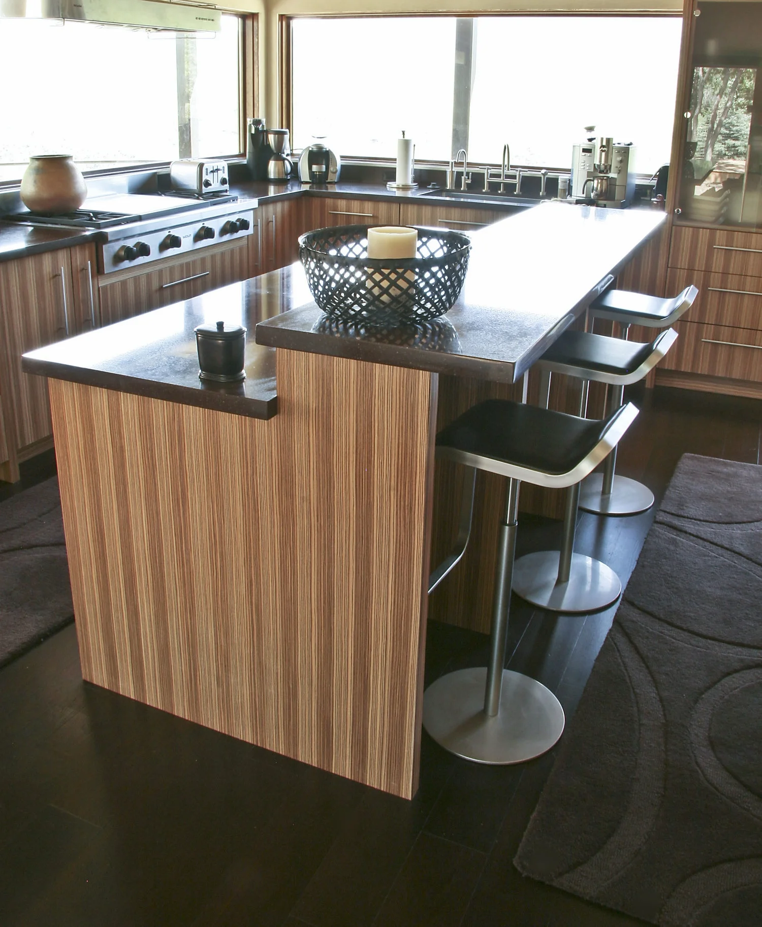 Kitchen01_1.JPG