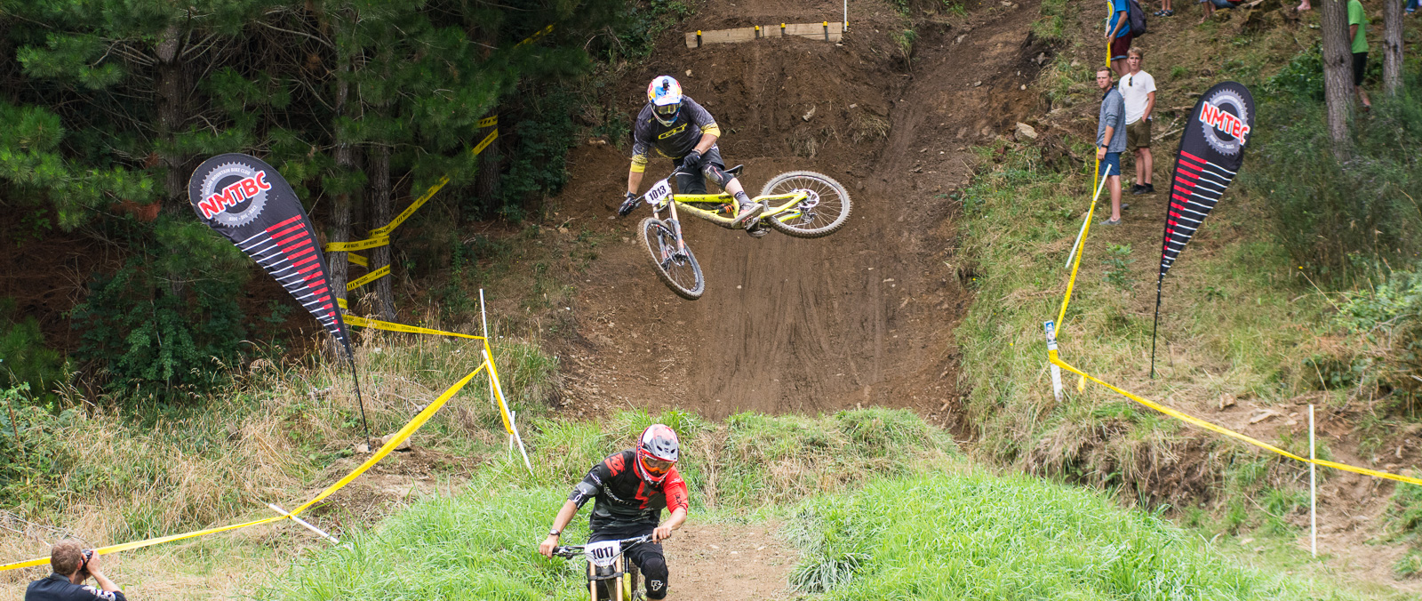 Macdonald follows Blenkinsop over the money booter during DH practice. All photos in this article are by Digby Shaw.