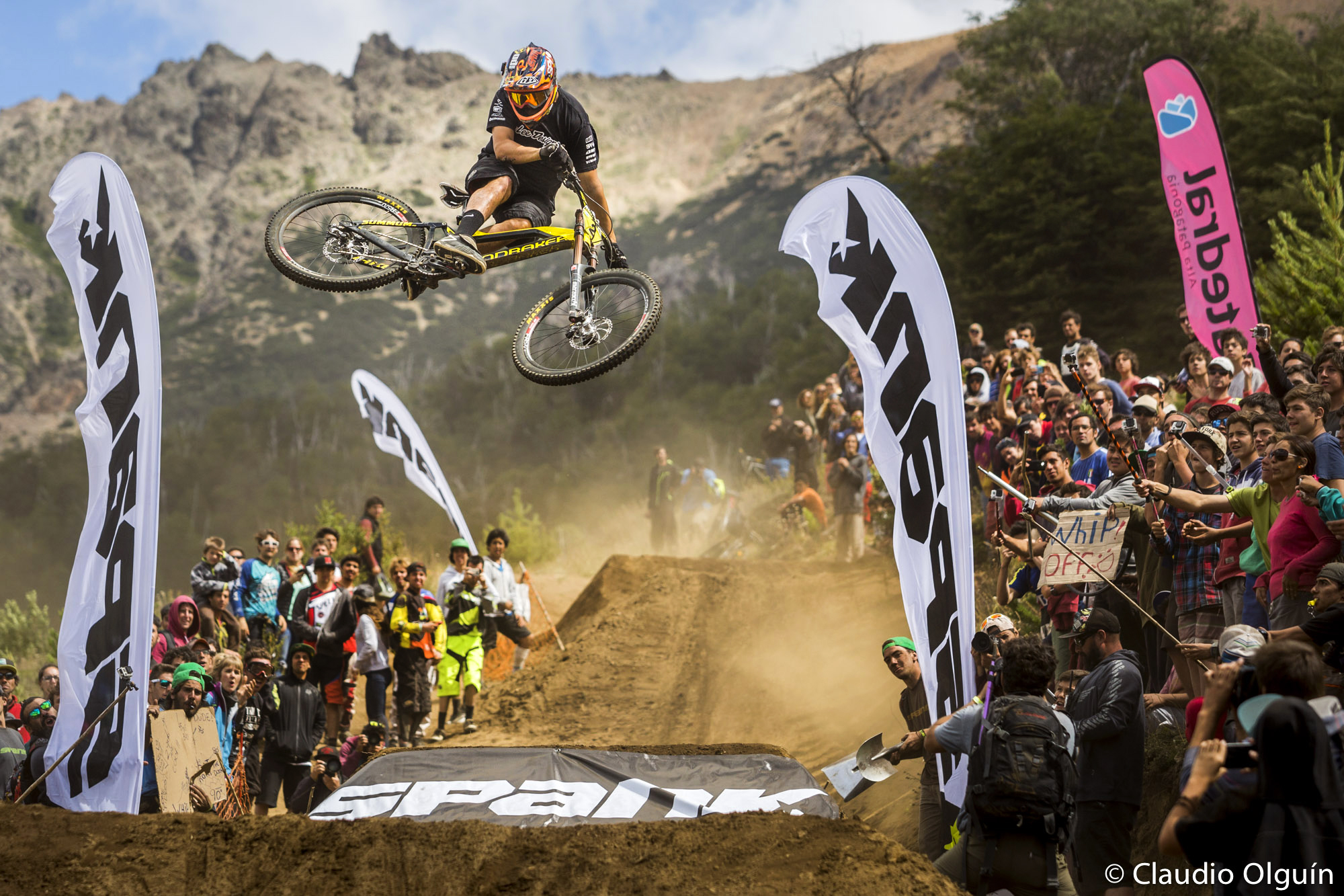 Mario Jarrin’s sick style earned him the top spot on the podium
