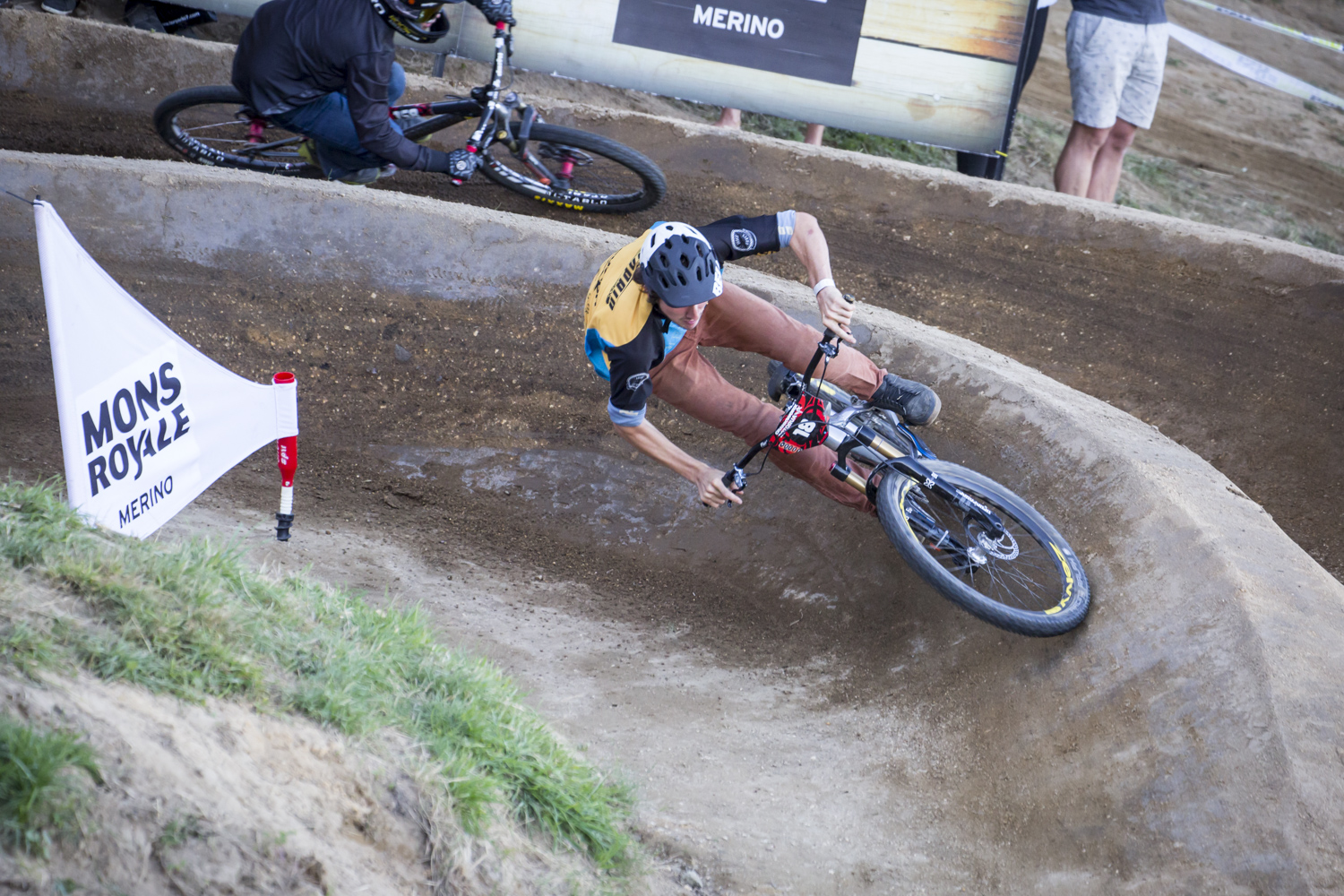 Phil Atwill from the UK made a good run through the stacked field