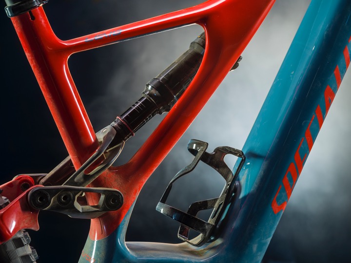 The side arm technology from the new Stumpjumper carries over into the Levo frame
