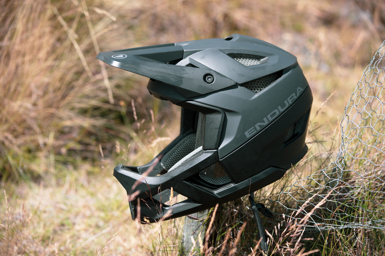 Review Endura Mt500 Helmet Spoke Magazine