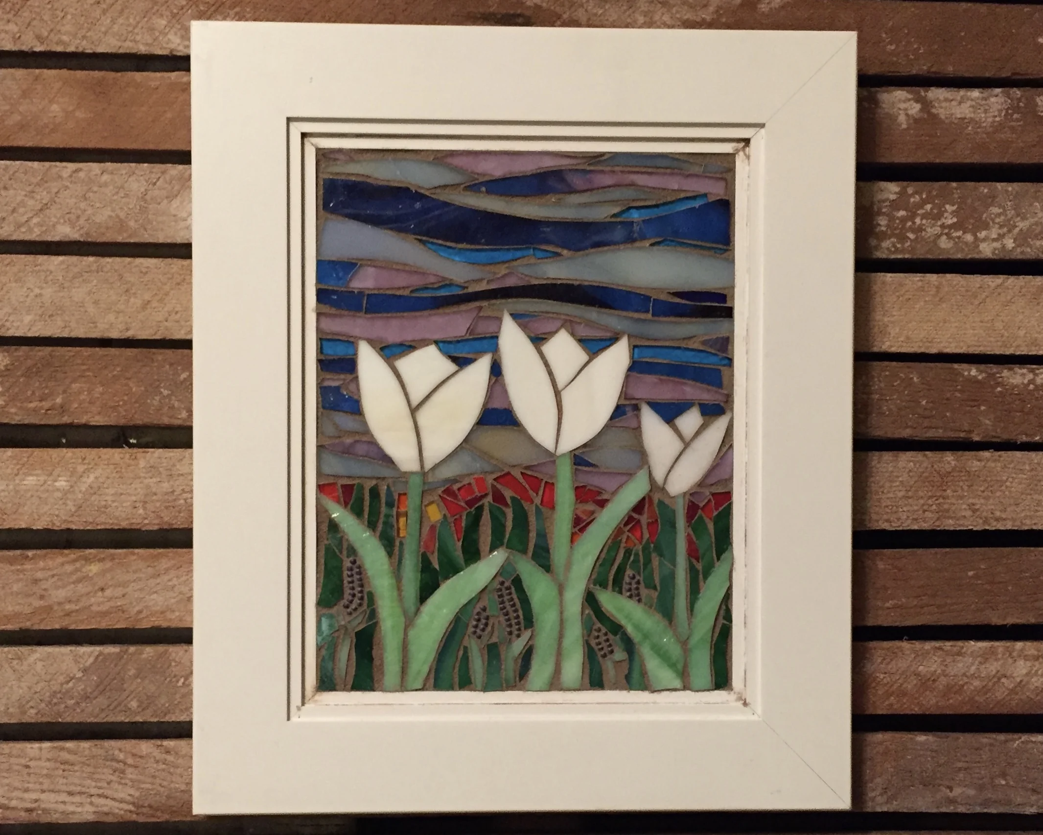 lisavcreative-glass-mosaic-three-tulips.jpeg