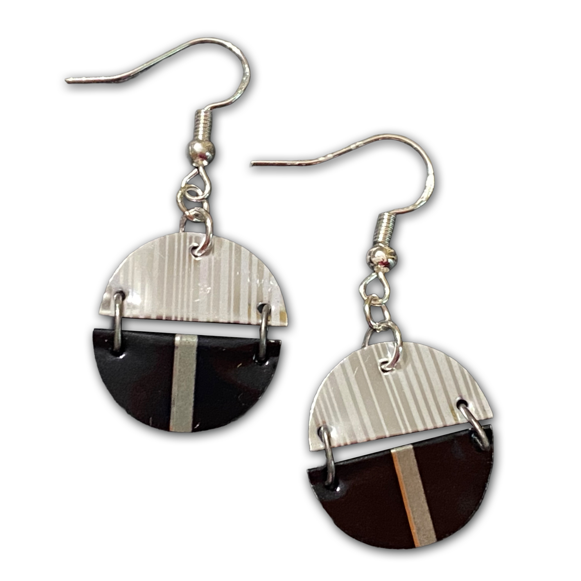 lisavcreative-soda-pop-art-earrings-silver-stripes.png