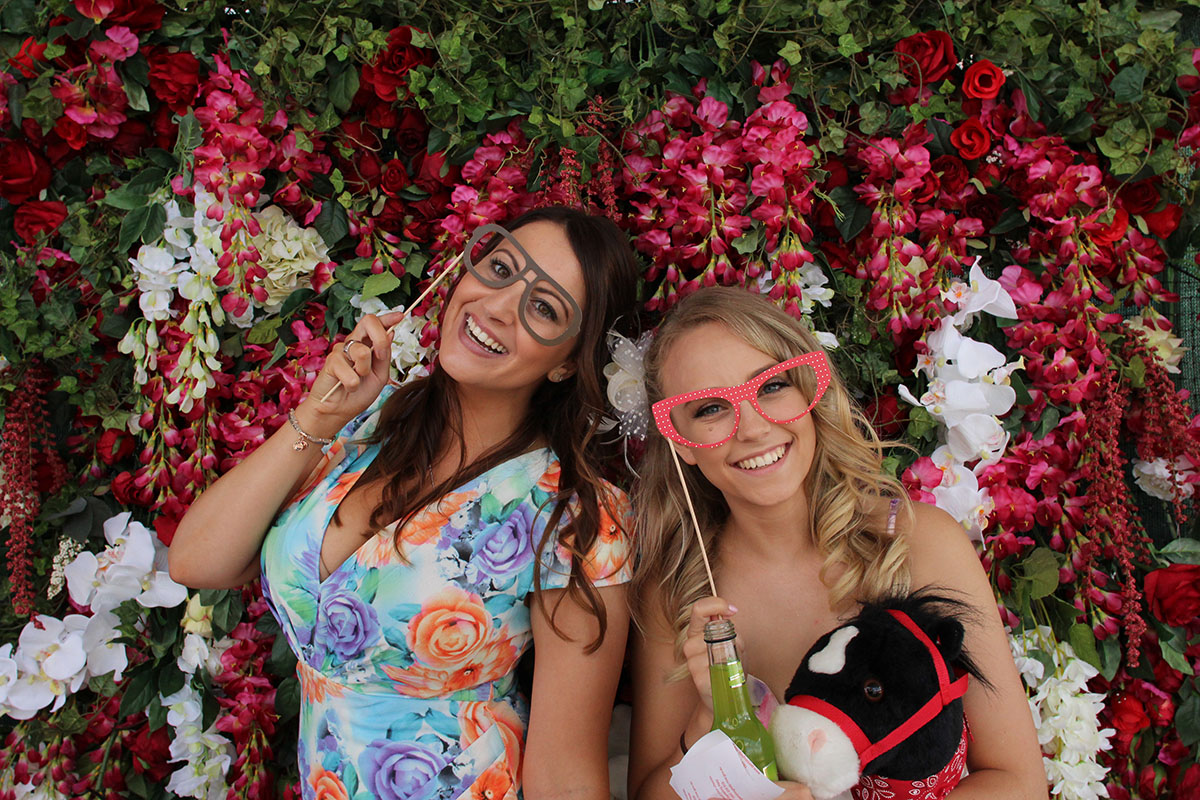 CLIQ_NOVA_Nova 96.9 Garden Party_20160319_RAW-106 (1).jpg