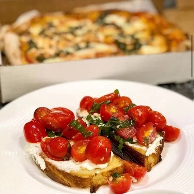 Don't forget to add bruschetta to your weekly pizza order this week! It's one of our favorite menu items &amp; the perfect snack to share while reheating your 🍕⁠
⁠
📸: @whatsaraate