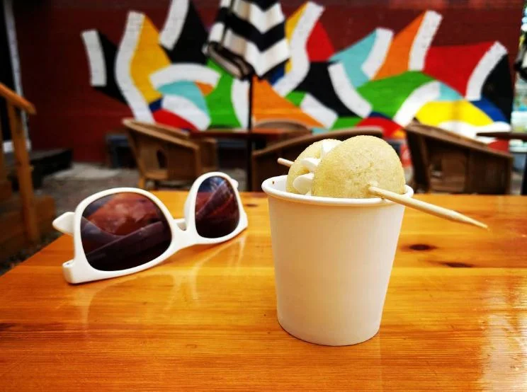 CutiePie Cupcakes & Co: Free Sweet Treat Promo